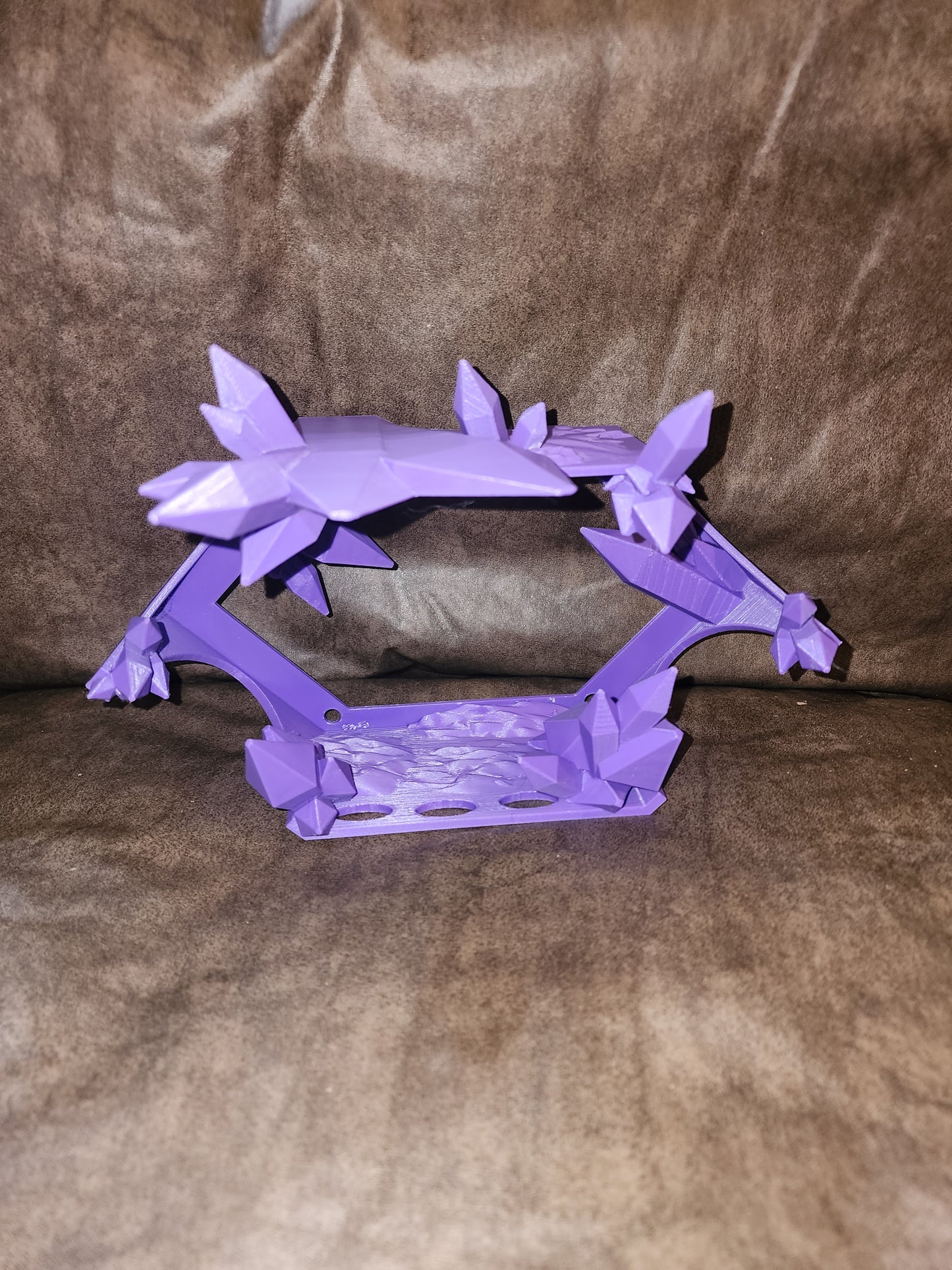 Dragon display stand